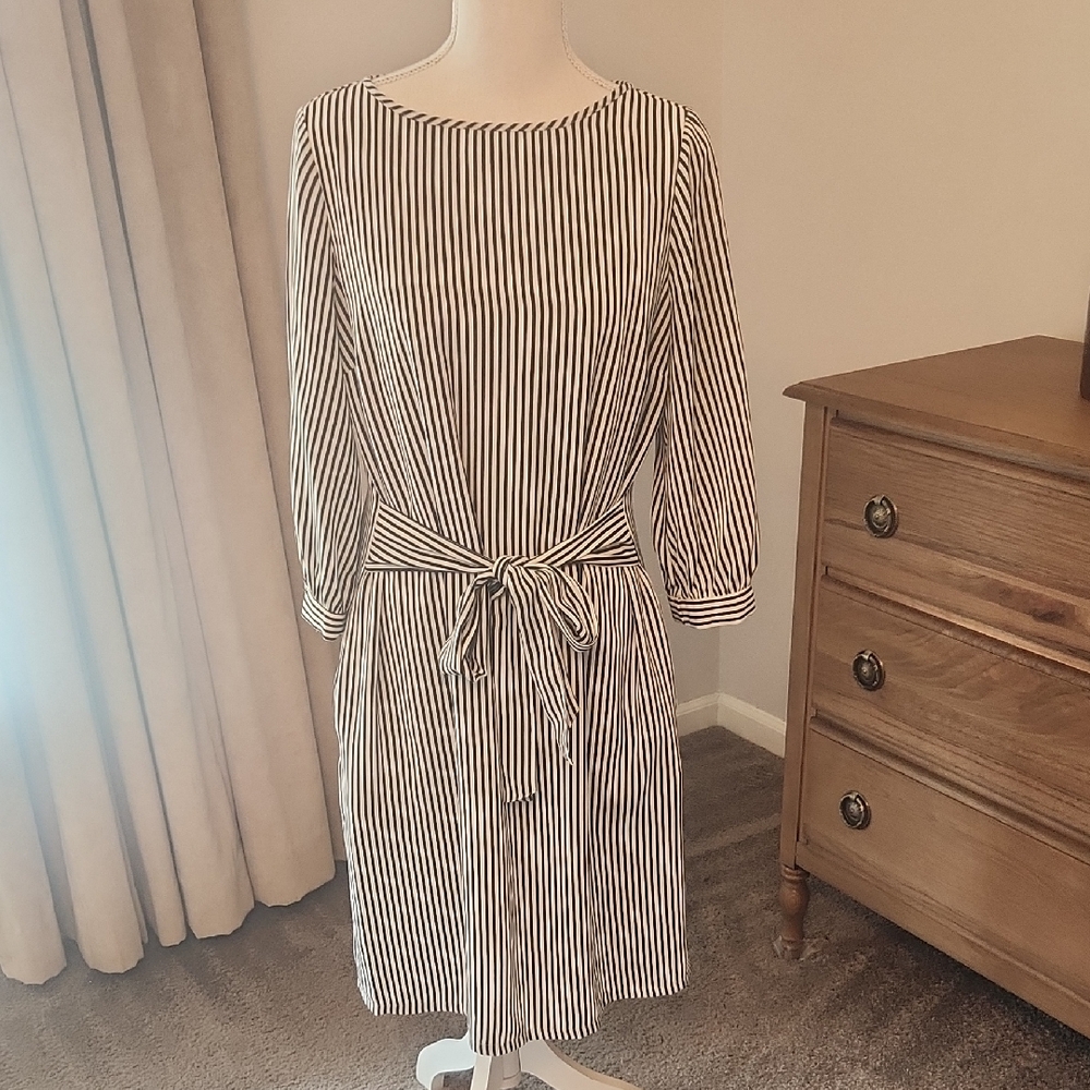 Apt. 9 Black and White Striped Tie-Waist Long Sleeve Dress
